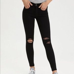 AE black ripped jeggings